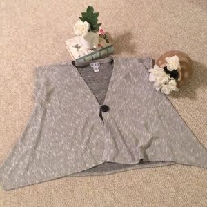 Women’s sweater poncho